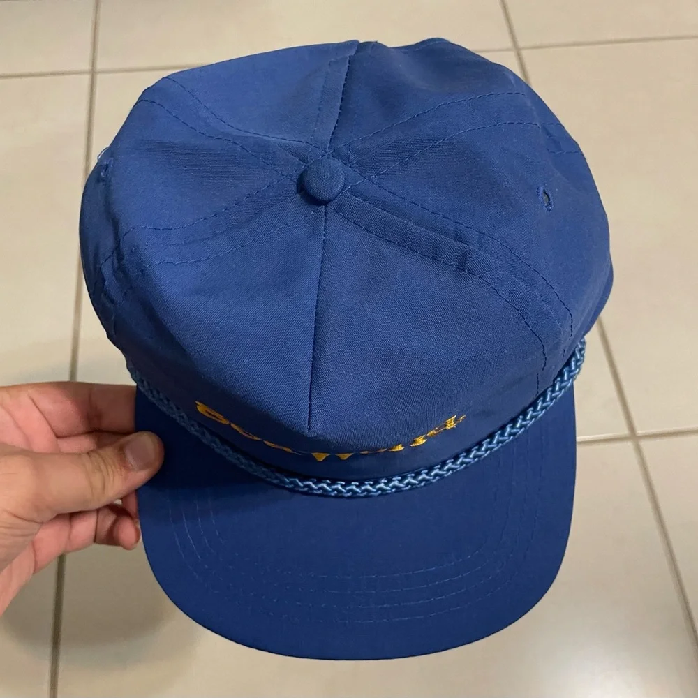 Vintage Sea World Snapback Trucker Hat Blue Rare Script